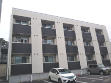 3階建木造　共同住宅