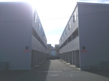 3階建木造　共同住宅