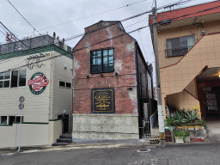 2階建て　こども園付帯施設