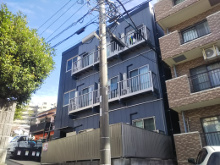 3階建て　狭小地のマンション